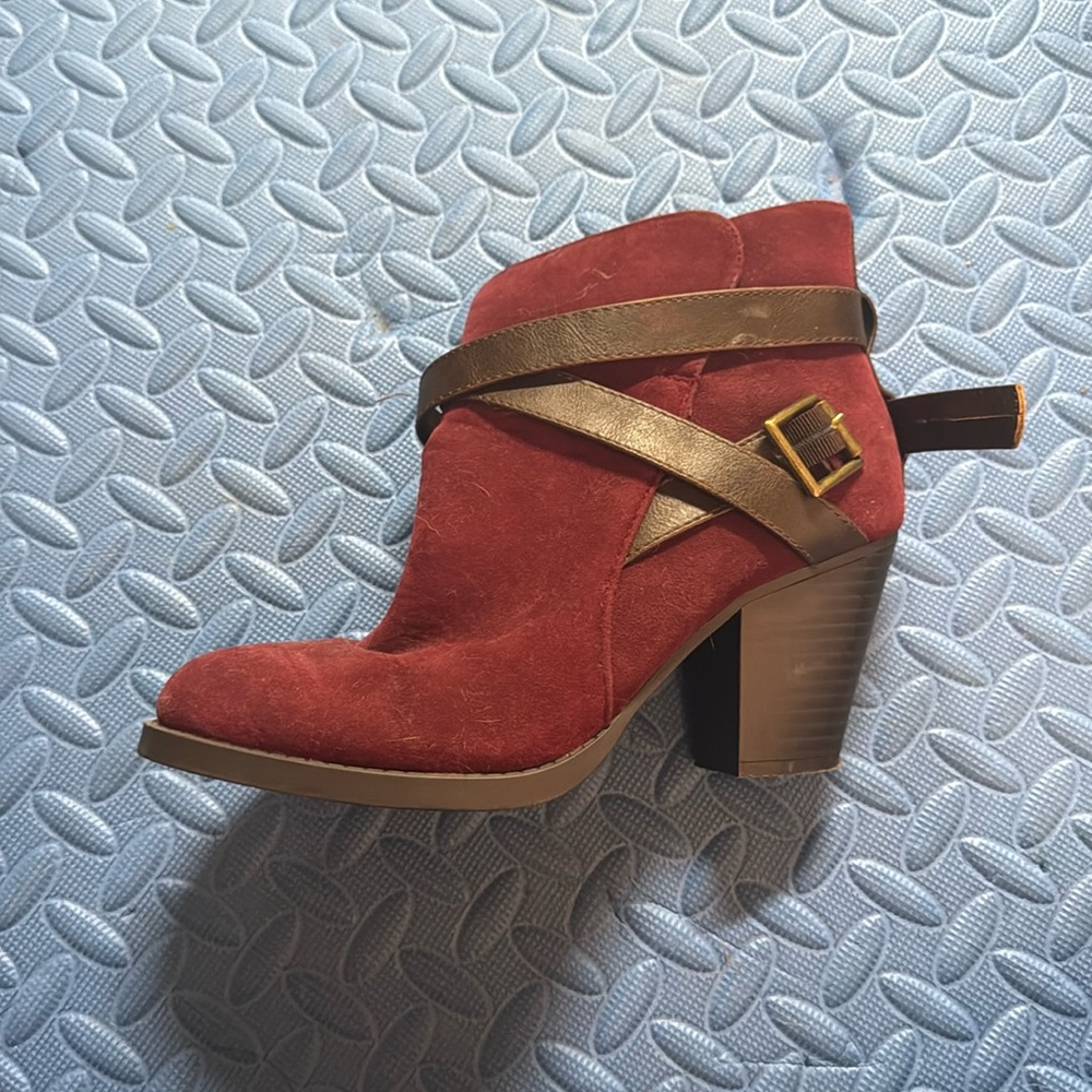 Maroon red booties